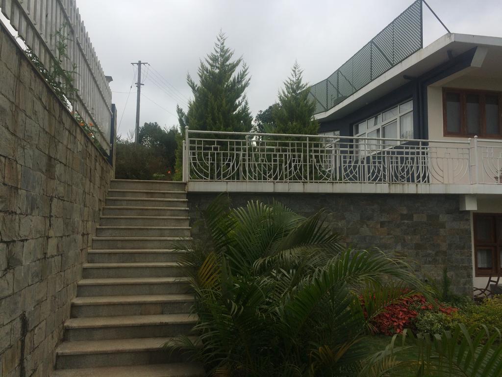 Leisure Vacations Heavenly Hills Villa Madikeri Esterno foto